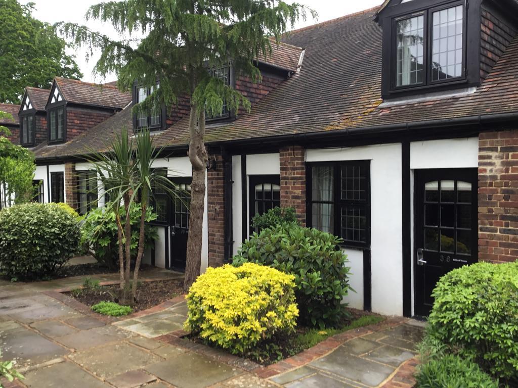 Hever Hotel Edenbridge Exterior foto